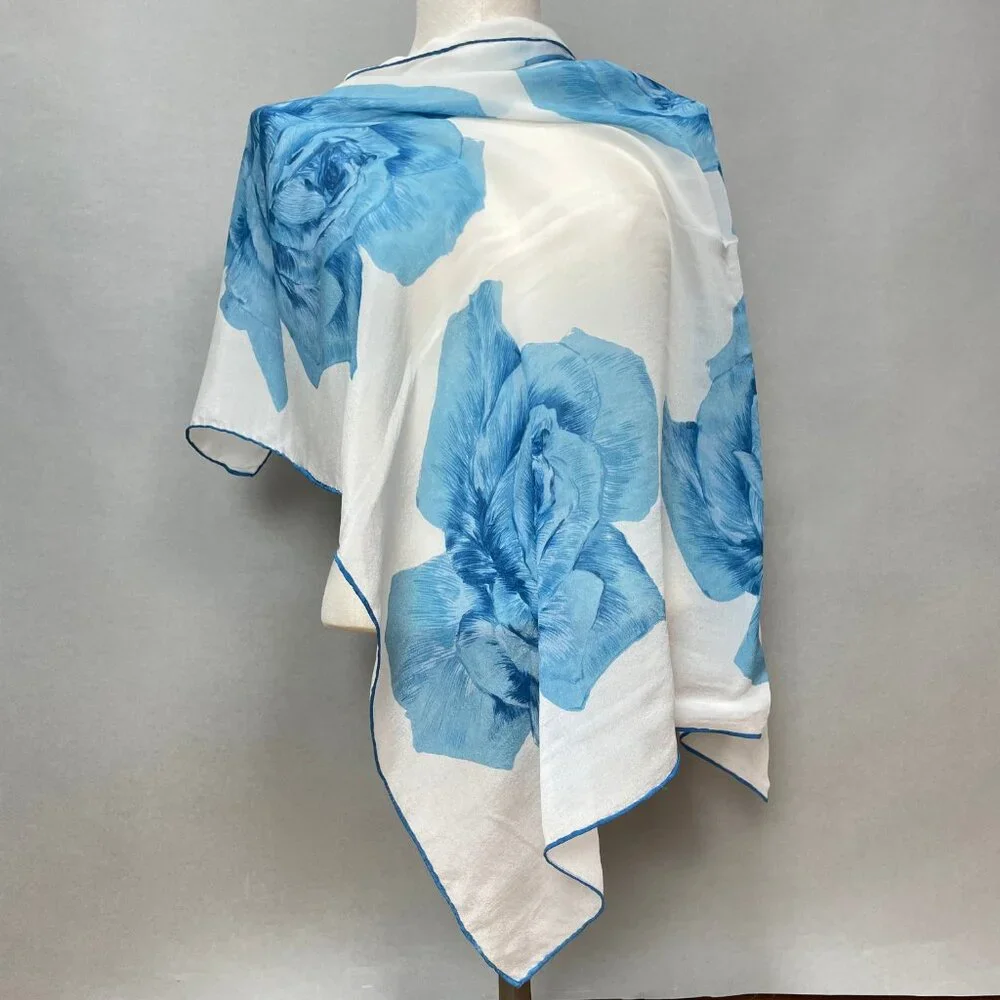 Vintage white scarf